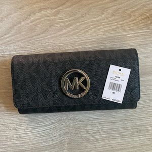 Brand New Woman’s Wallet